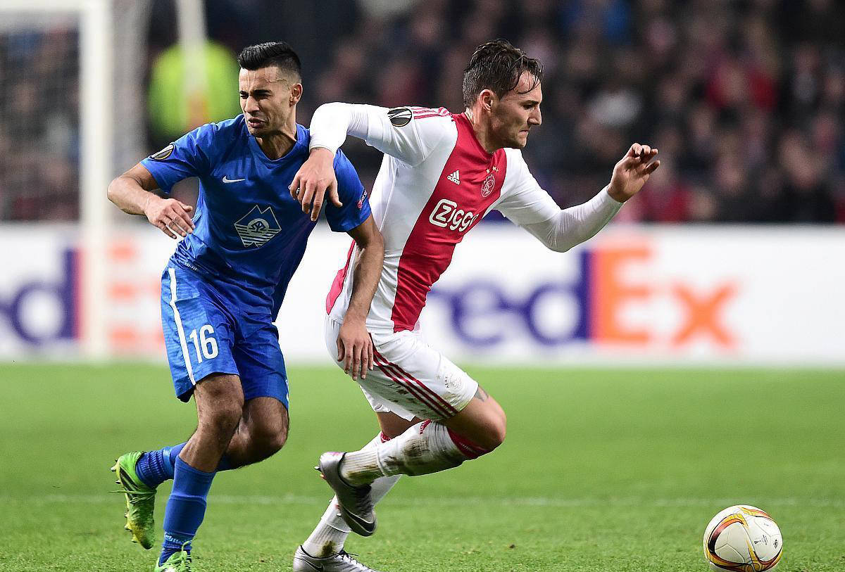 米乐m6官网-关于球员状态持续火热，展现出击败对手的决心的信息